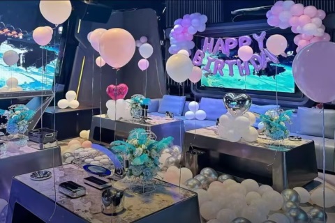 三亚大鲨鱼酒吧夜场招聘模特兼职,失业已远离就业开启新旅程